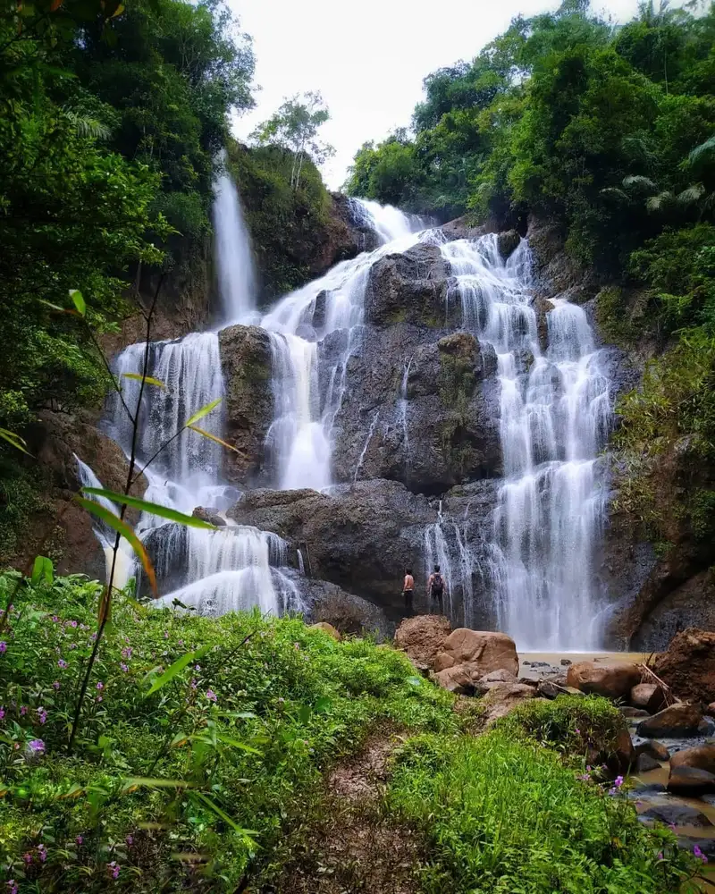 Curug Luhur Bogor 2