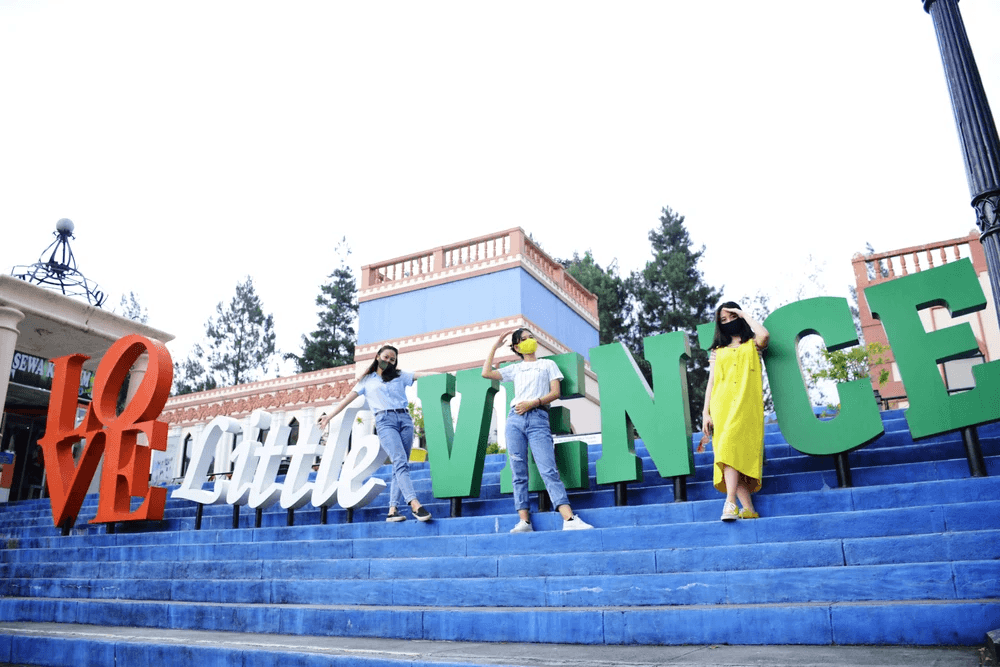 Little Venice Kota Bunga: Keindahan Italia di Tengah Kota Bogor 1 | Molly Wisata 2025 Little Venice Kota Bunga