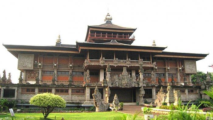 Taman Mini Indonesia Indah (TMII): Menikmati Keindahan Pesona Wisata di Jakarta 5 | Molly Wisata 2025 Taman Mini Indonesia Indah