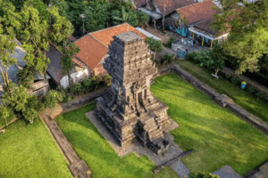 Keunikan Candi Kidal, Tempat Pendarmaan Raja Anusapati 3 | Molly Wisata 2025 Candi Kidal (1)