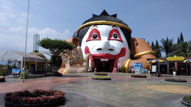 Menjelajahi Wahana Seru di Jatim Park 2 4 | Molly Wisata 2025 Menjelajahi Wahana Seru di Jatim Park 2