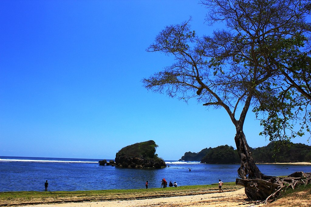 Pantai Kondang Merak