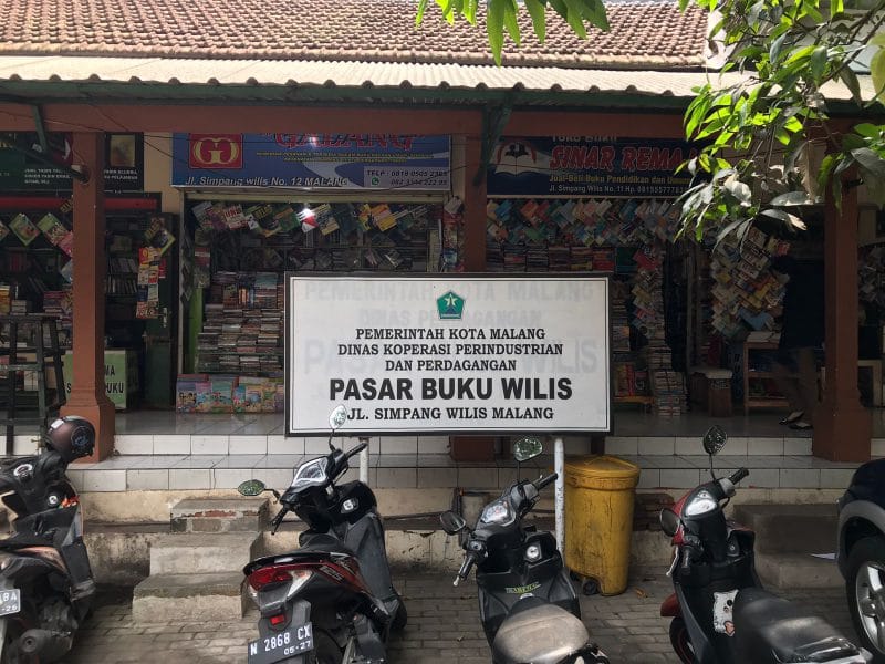 Pasar Buku Wilis