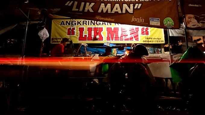 Angkringan Lik Man Tempat Menikmati Malam di Yogyakarta 1 | Molly Wisata 2025 Angkringan Lik Man