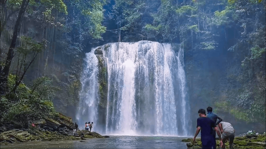 Air Terjun Botai