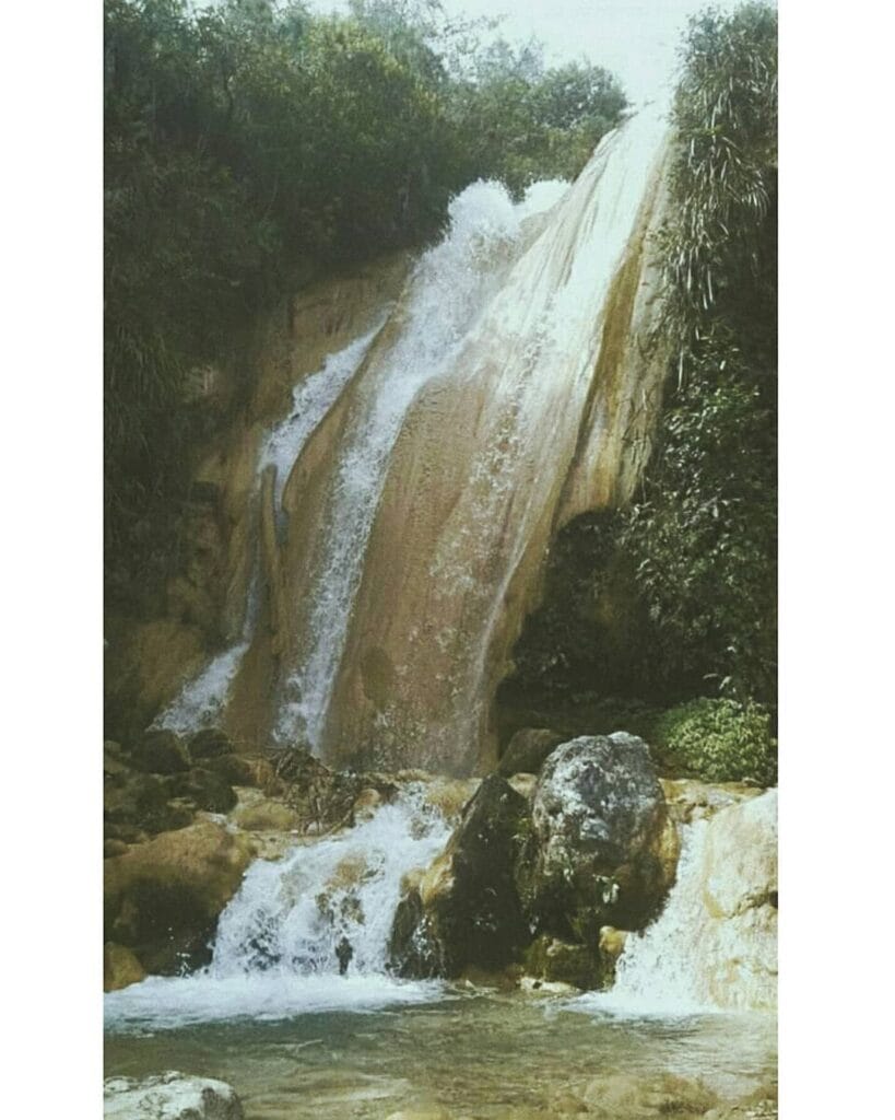 Air Terjun Sungun Agai