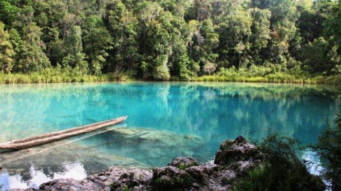 10 Tempat Wisata Di Papua Barat Paling Indah Terpopuler 3 | Molly Wisata 2025 Danau Framu