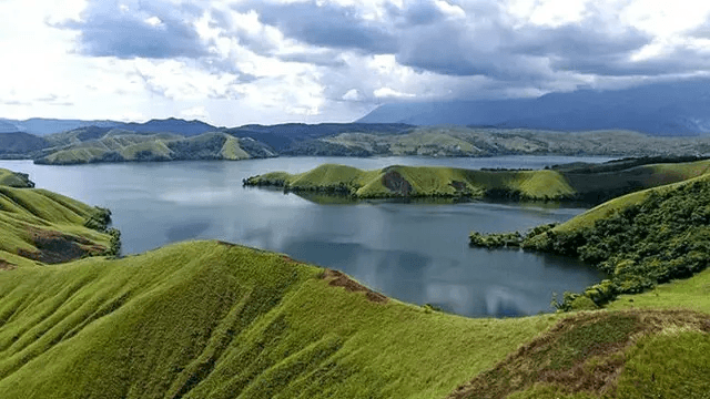 Danau Sentani