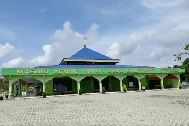 Masjid Agung Nurul Huda Arso II