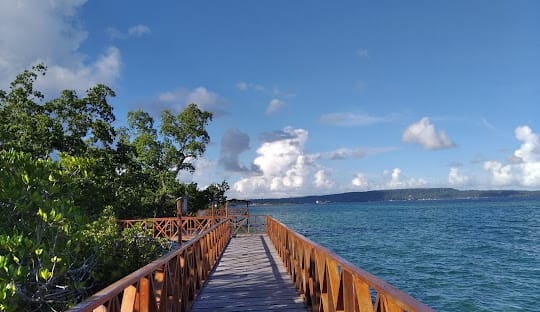 5 Tempat Wisata di Manokwari Selatan Bernuansa Alam 3 | Molly Wisata 2025 Pantai Dosa