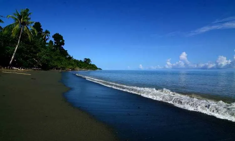 Pantai Inggrisau