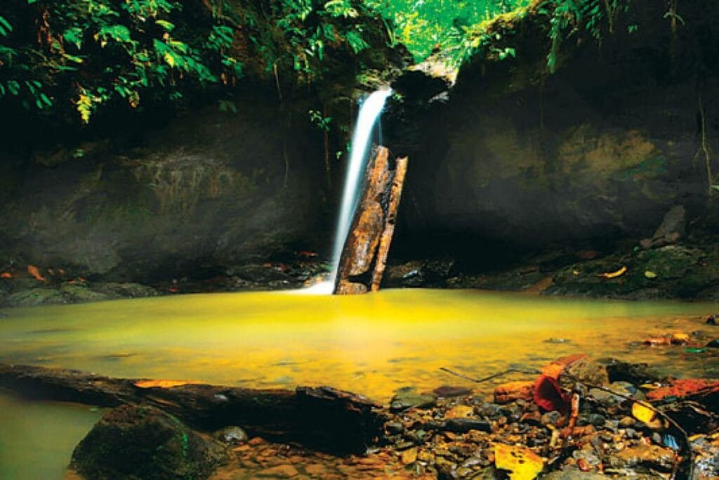 Wisata Alam KM 14