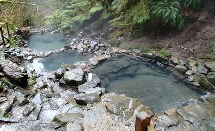 Air Panas Desa Tiris | Molly Wisata 2025