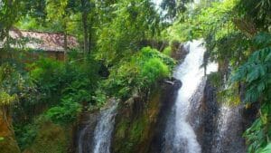 Tempat Wisata Di Grobogan Jawa Tengah Paling Populer 10 | Molly Wisata 2025 Air Terjun Kinasih