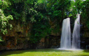 Air Terjun Pollung