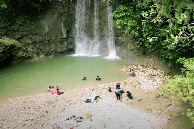 Air Terjun Putra Jaya