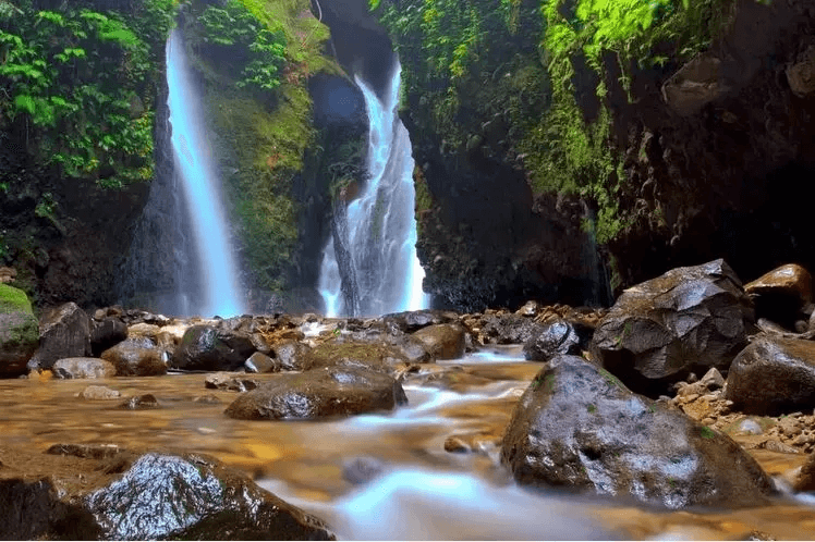Air Terjun Seweru