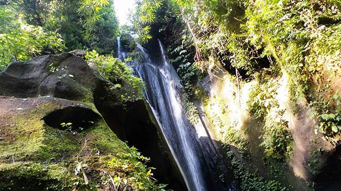 Air Terjun Slau Tembuku