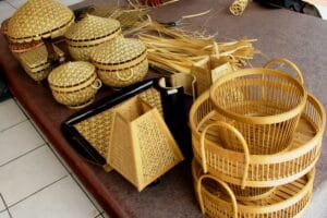 Anyaman Bambu