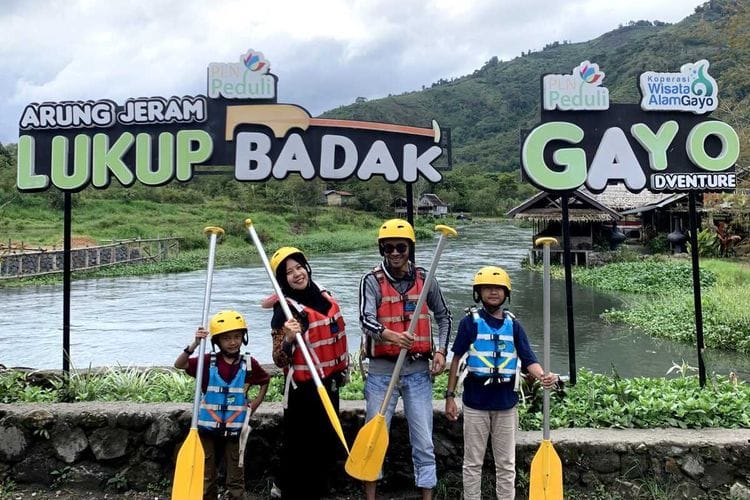 Arung Jeram Lukub Badak