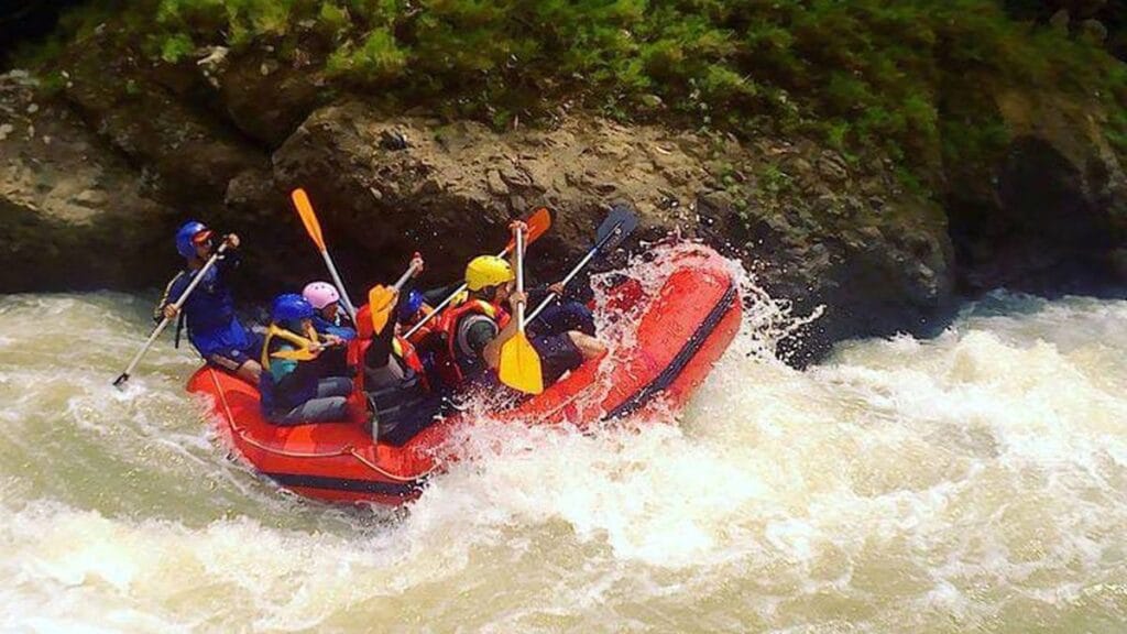 Arung Jeram Pancalikan