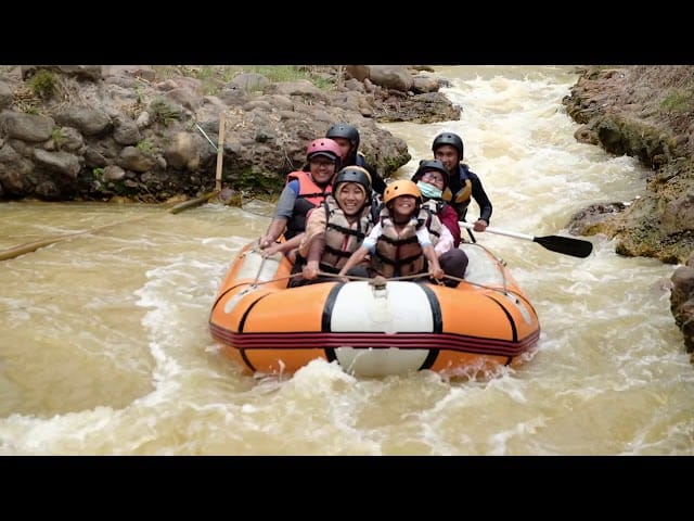 Tempat Wisata di Situbondo Paling Direkomendasikan 17 | Molly Wisata 2025 Arung Jeram Samir Situbondo