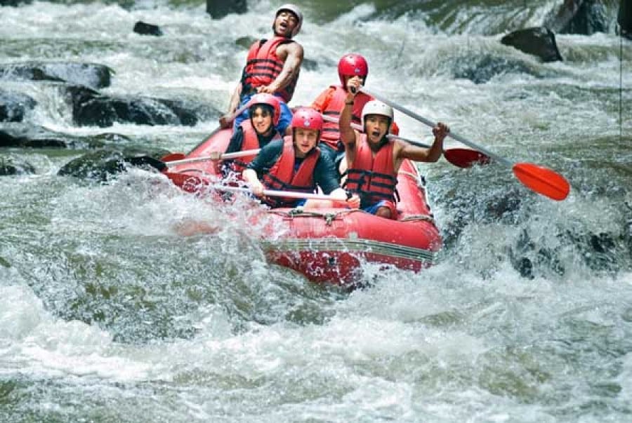 Rekomendasi Tempat Wisata Di Depok Yang Lagi Hits Dikunjungi 17 | Molly Wisata 2025 Arung Jeram Sungai Ciliwung