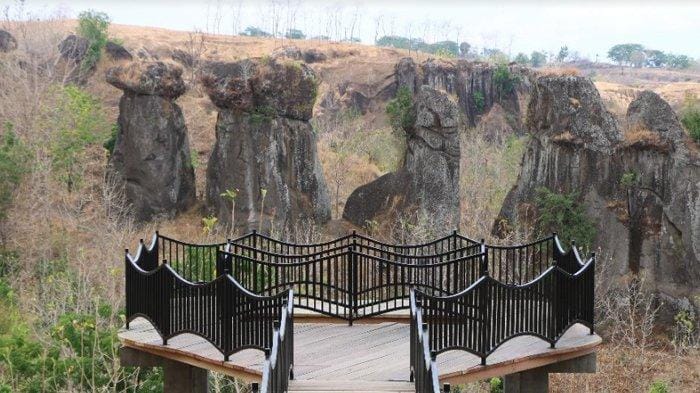 Batu So’on Solor