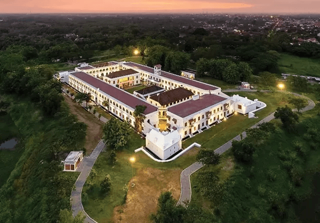 Tempat Wisata di Ngawi Ini Paling Cocok Untuk Liburan 10 | Molly Wisata 2025 Benteng Pendem Van Den Bosch