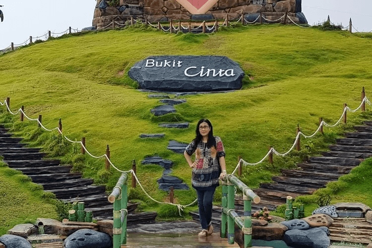 Bukit Cinta Pamekasan