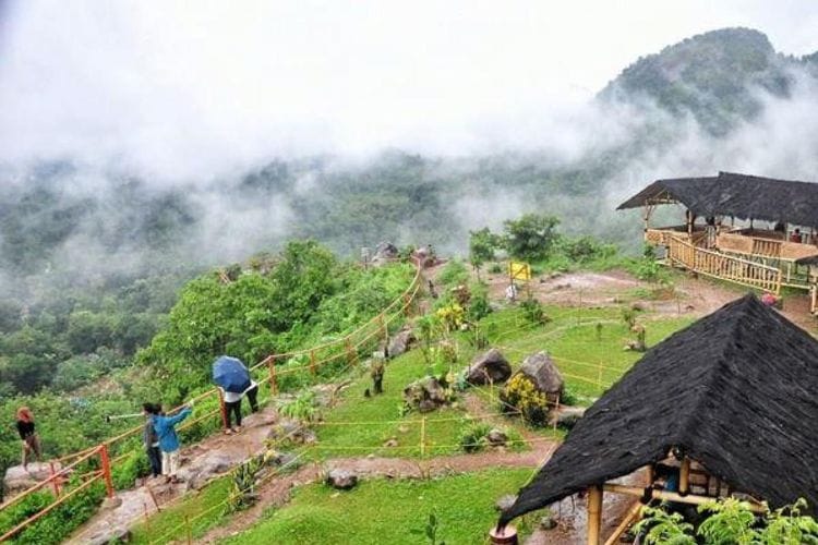 Tempat Wisata di Majalengka Keren Dan Edukatif 19 | Molly Wisata 2025 Cadas Gantung