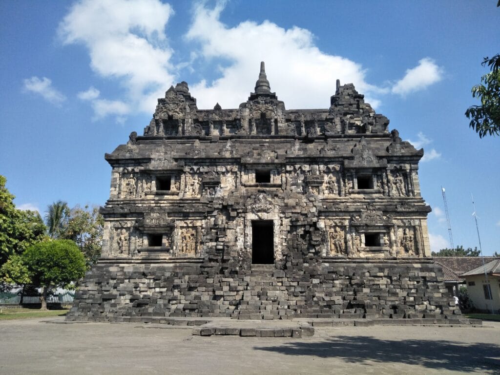 15 Wisata Candi Di Jogja Yang Eksotis Dan Keren 10 ✅ | Mollyrentcar 2026 Candi Sari