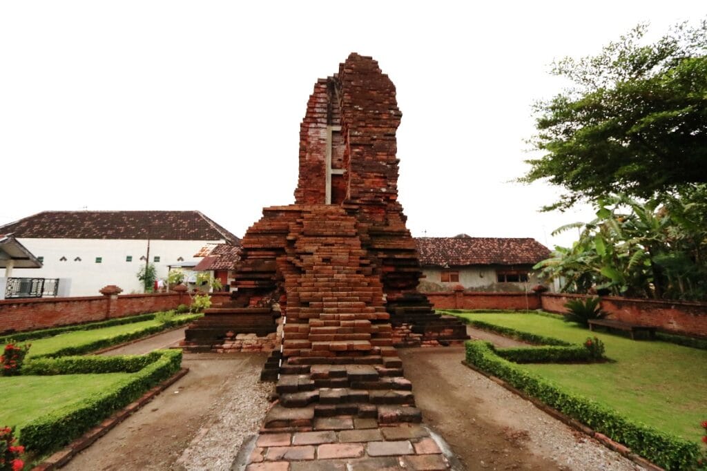 Candi Sumur