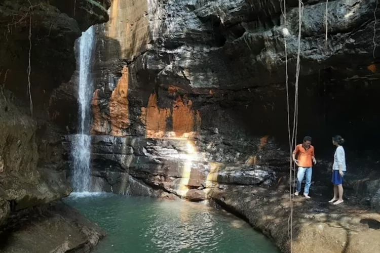 Tempat Wisata di Majalengka Keren Dan Edukatif 6 | Molly Wisata 2025 Curug Sempong