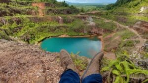 Tempat Wisata di Sumatera Paling Recomended 41 | Molly Wisata 2025 Danau Open Pit