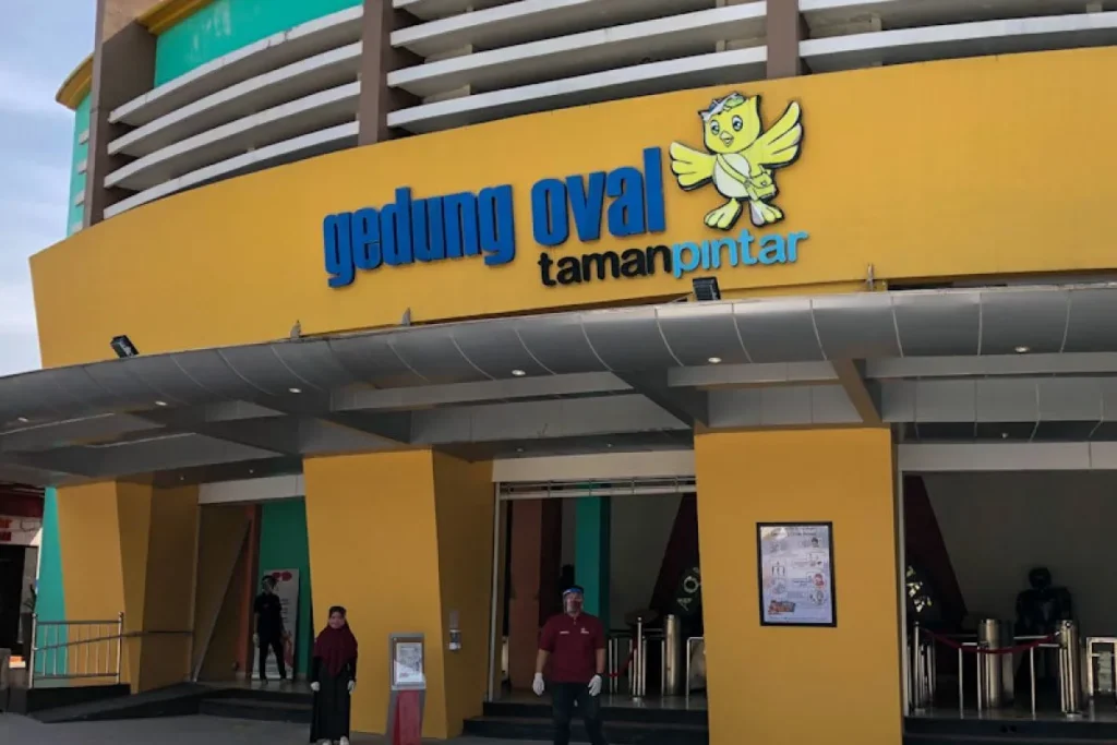 Gedung Oval Taman Pintar Jogja