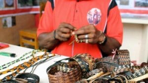 Gelang dan Kalung khas Papua