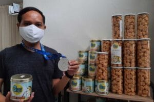 Guna-guna Snack