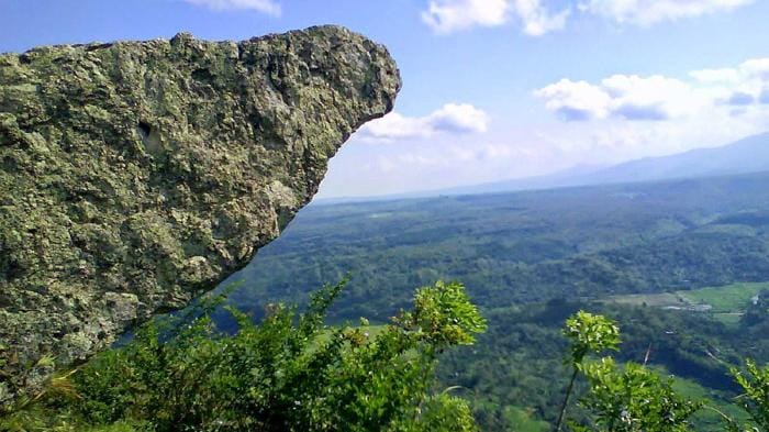 Gunung Bedes