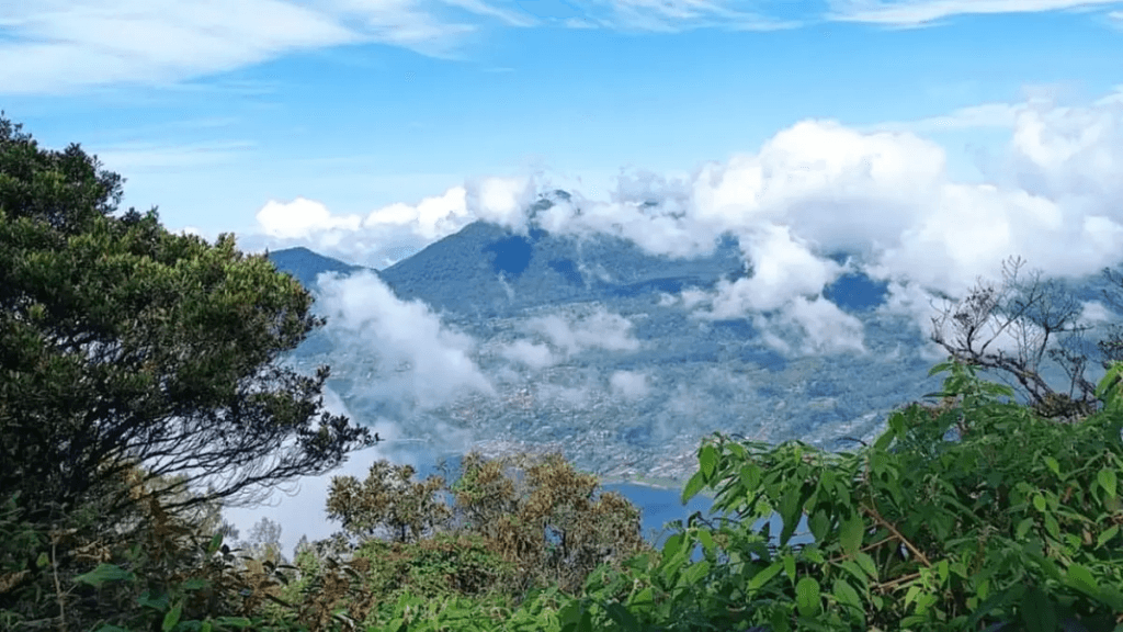 Gunung Catur