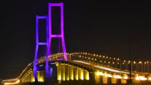 Jembatan Suramadu
