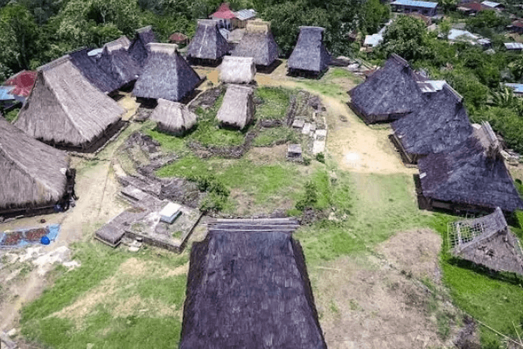 Kampung Adat Jopu