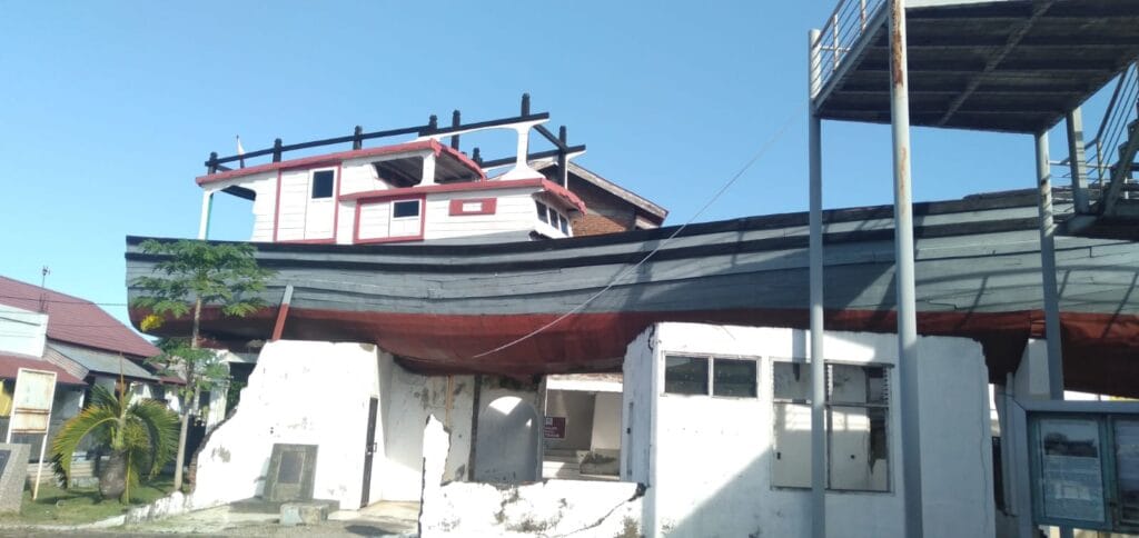 Kapal Apung Lampulo