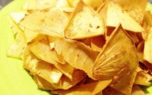 Oleh-Oleh Khas Blitar yang Wajib Kamu Beli! 10 | Molly Wisata 2025 Keripik Sukun | Molly Wisata 2025