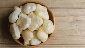 Oleh-oleh Khas Cirebon Terkenal dan Favorit Wisatawan, Apa Saja? 18 | Molly Wisata 2025 Kerupuk Lambak