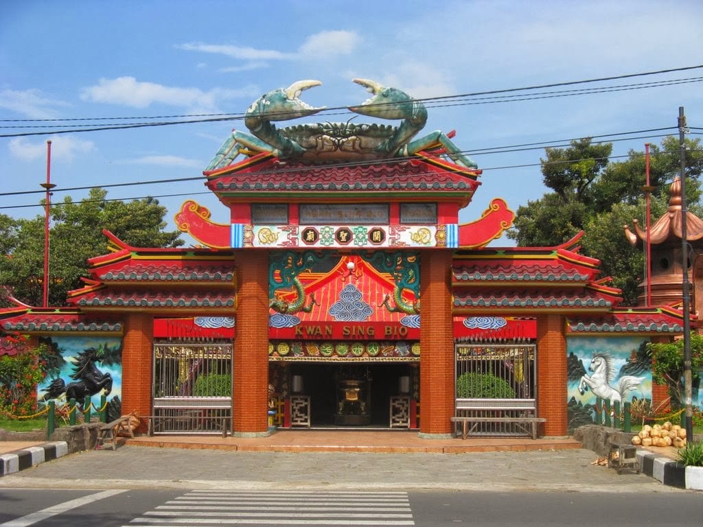 Klenteng Kwan Sing Bio