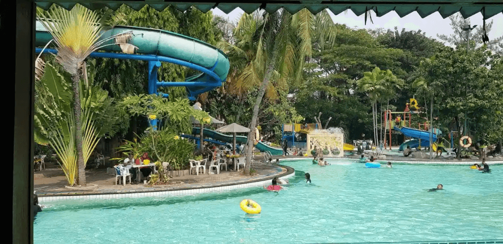 Tempat Wisata di Jakarta Barat Yang Lagi Hits Sarat Nilai Sejarah 9 | Molly Wisata 2025 Kolam Renang Semanan Cengkareng