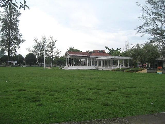 Tempat Wisata di Kota Langsa Paling Recomended 7 | Molly Wisata 2025 Lapangan Merdeka Kota Langsa