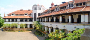 Tempat Wisata di Semarang Paling Keren Banyak Dikunjungi 2 | Molly Wisata 2025 Lawang Sewu