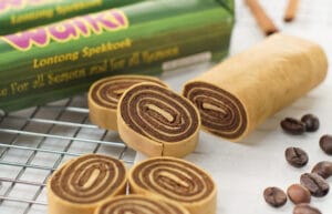 Oleh-Oleh Khas Semarang Kekinian dan Wajib Dibeli! 19 | Molly Wisata 2025 Lontong Spekkoek Waiki